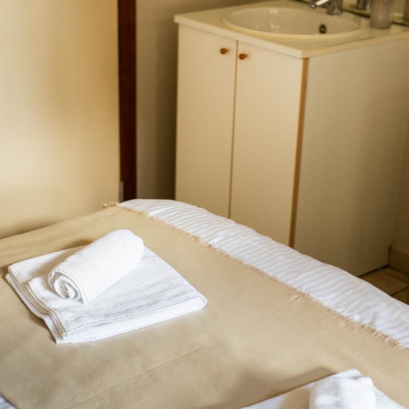 FROMENT lavabo chambre
