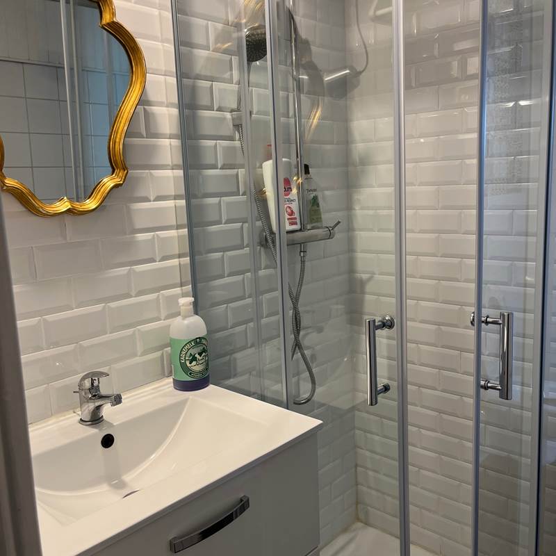 Le Mas Palegry chambres d'hôtes Perpignan chambre 1 suite vue sur jardin sdb 0102