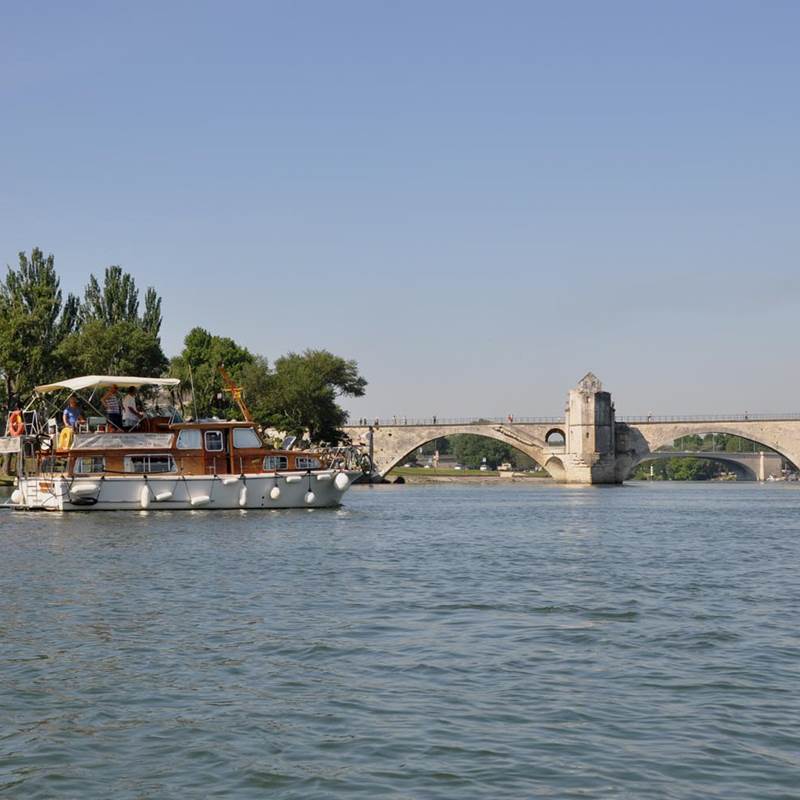 f41618fb-b5ab-4f32-ae72-32937887db54-img-around