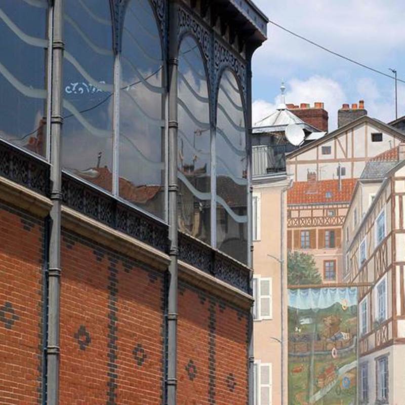 circuit en petit train, le quartiers des halles de Limoges.-galerie