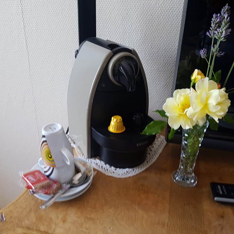 machine Nespresso chambre à dispo dans chaque chambre