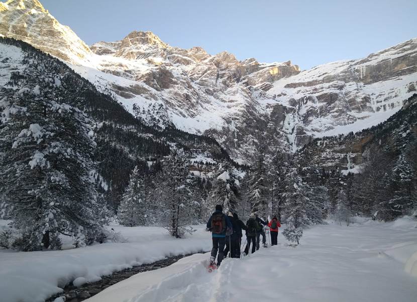 Randonnée hivernale au cirque de Gavarnie