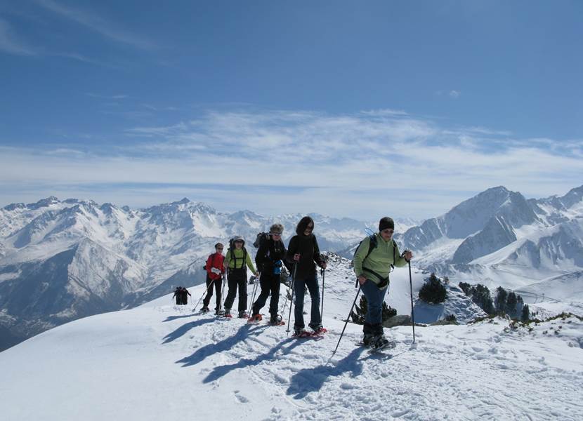 Randonnée hivernale sur les crêtes de l'Ardiden