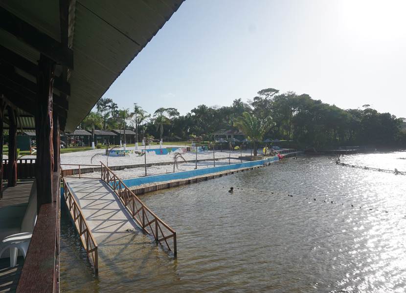 La Mangrove