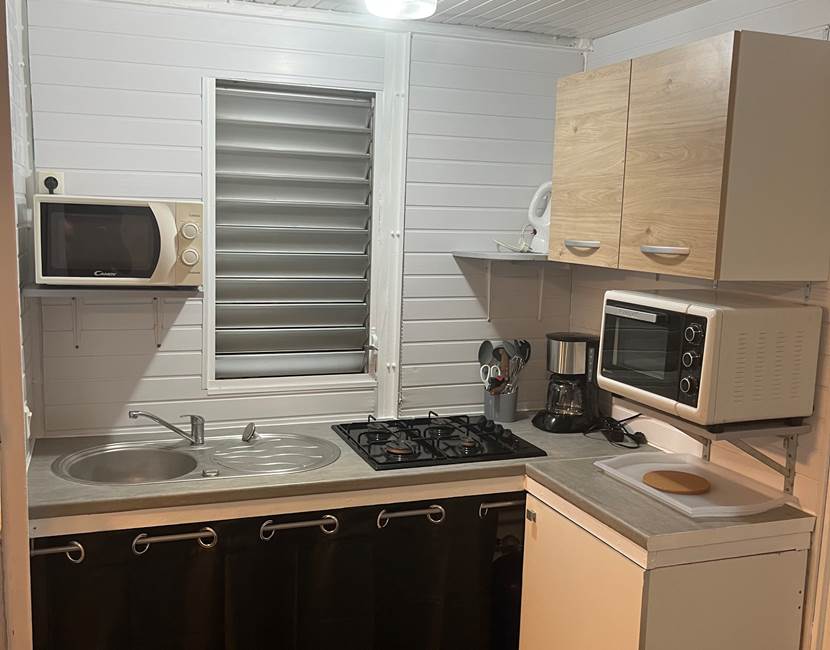 kitchenette bungalow Goyave