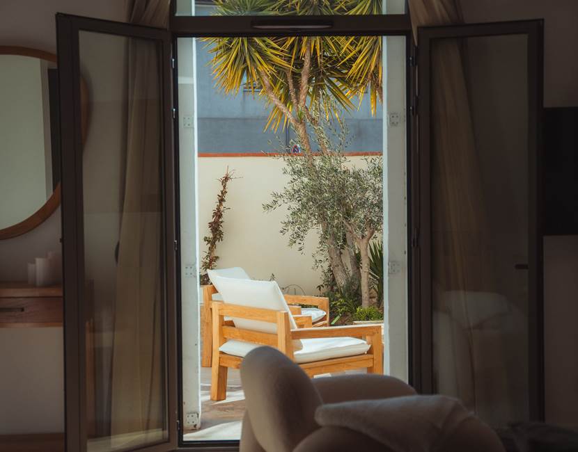 Maison Balas - Chambre d'Hotes à Canet en Roussillon - Suite Castell - Vue sur la Terrasse