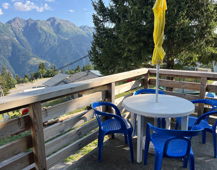 Grand balcon d'angle