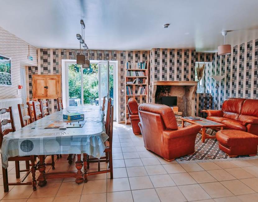 Gîte partagé - Salon et Salle à manger