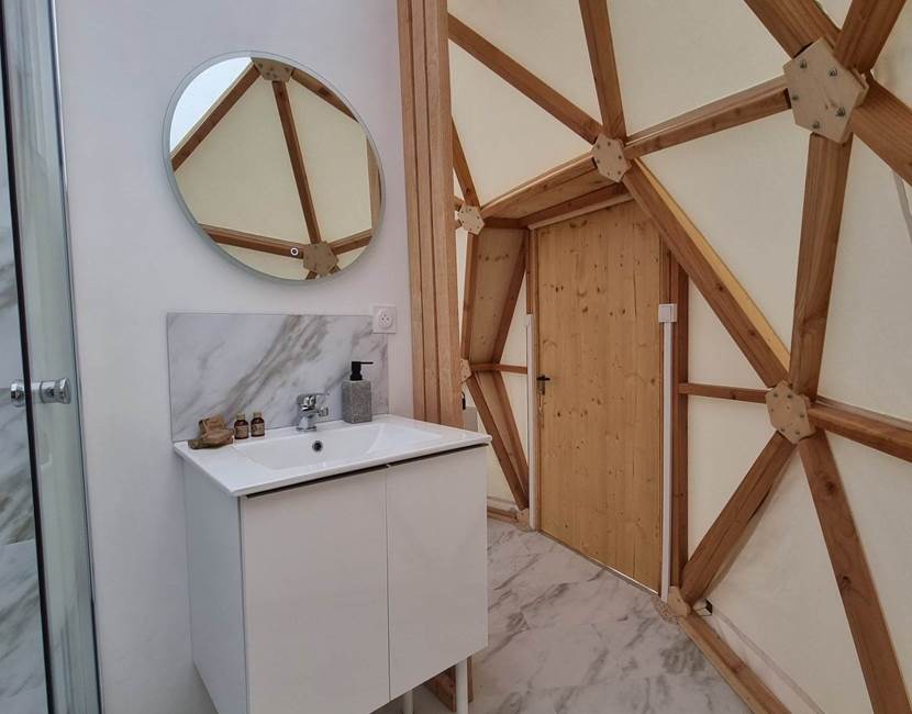 Salle de douche Igloo