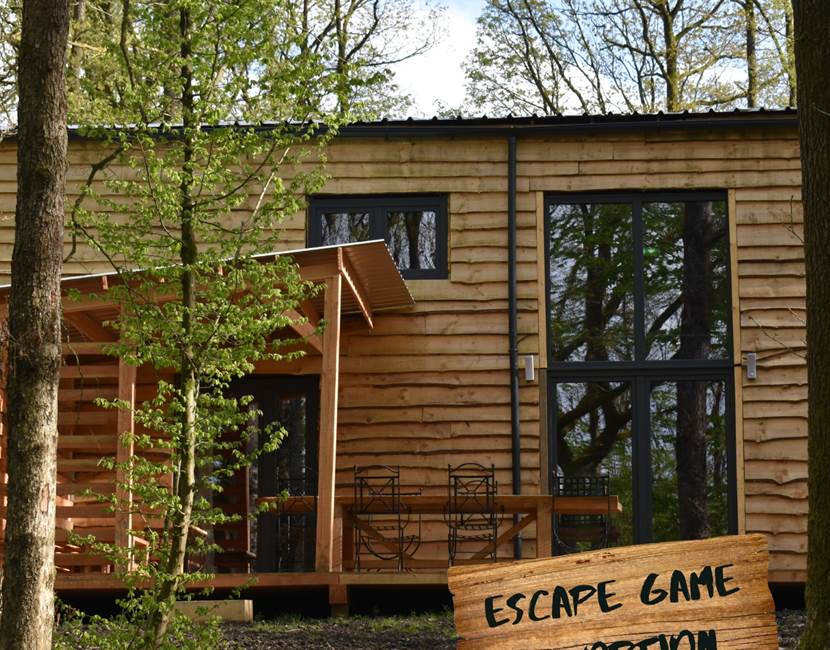 Cocon dans la forêt carré escape game