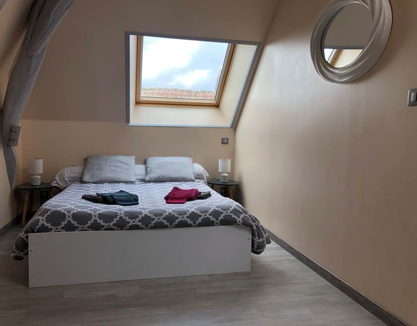 Lerougeetblanc-chambre hote gite-auxerre yonne bourgogne franche comté-piscine spa sauna hammam jacuzzi-famille couple mariage-repas dégustation- repos calme campagne-guedelon vezelay chablis joigny_Valmur9