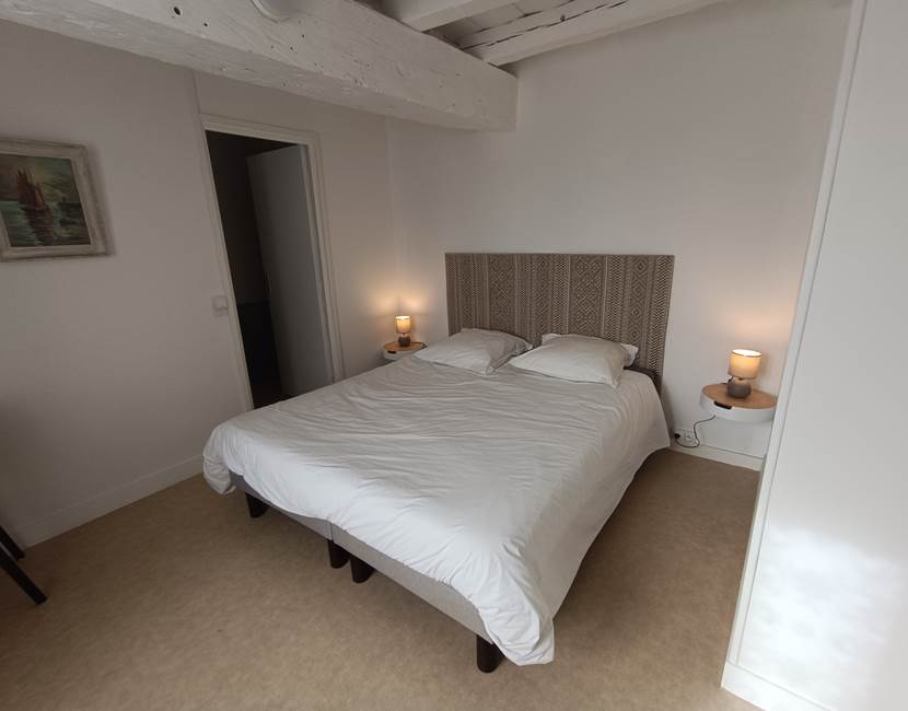 Chambre 9.