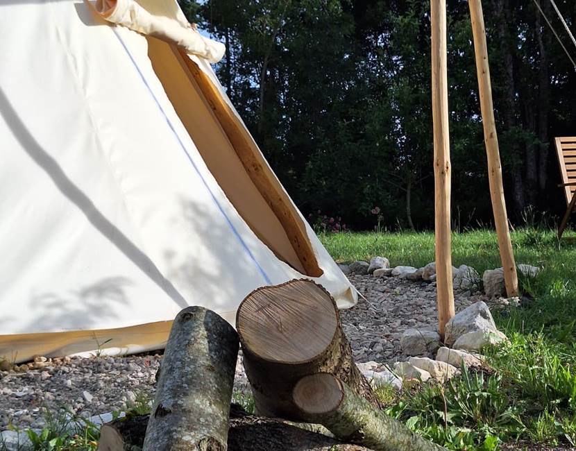 Tipis 18