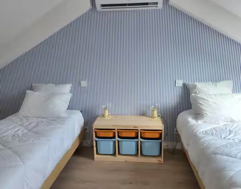 Chambre enfants – 2 lits simples – location vacances