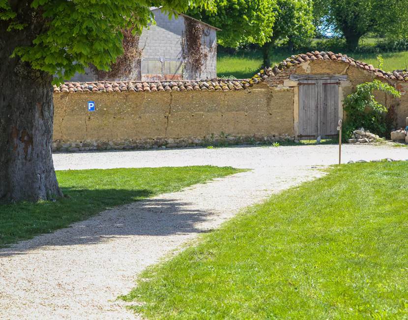 Chemin d'accès au gîte