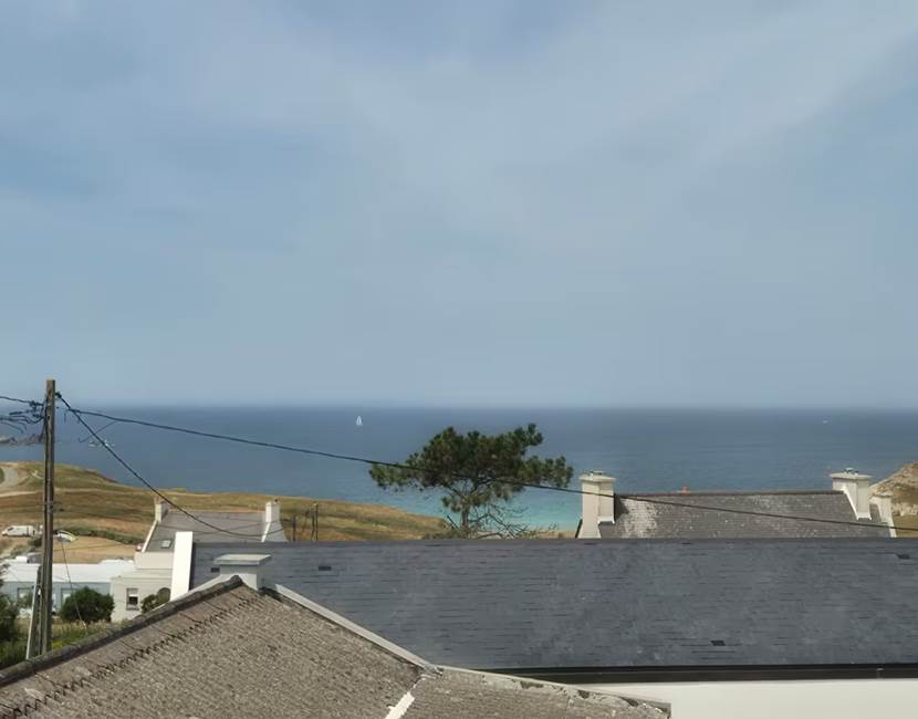 Vue mer depuis la maison – plage à pied – GR34 – Pays d’Iroise