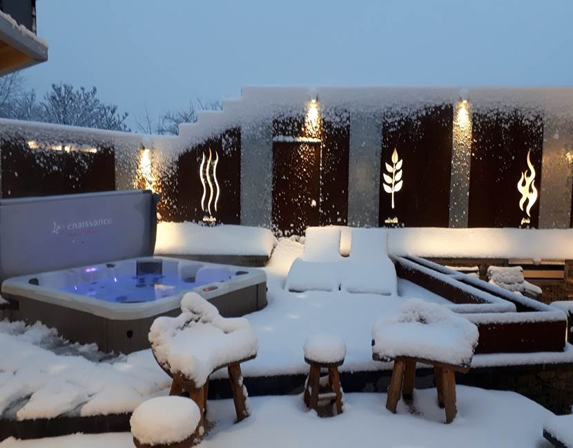 Jacuzzi ouvert toute l'année.