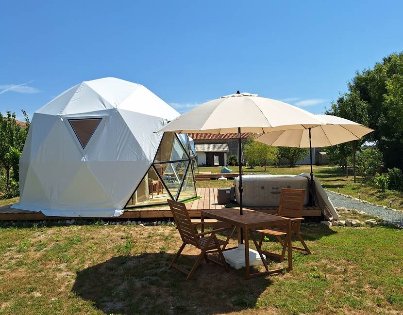 ESCAPADE INSOLITE DOME exterieur