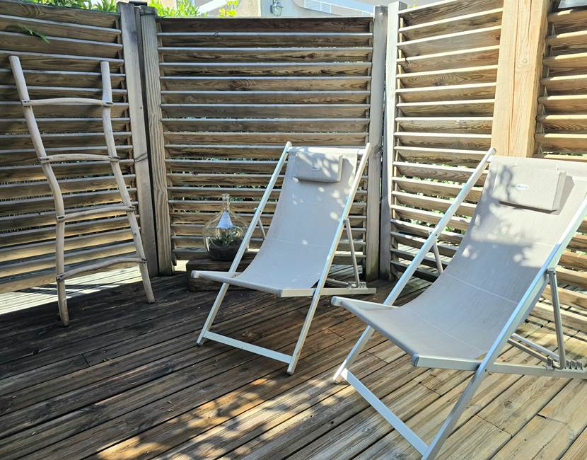 terrasse-roya-bleu-azur-saint-florent
