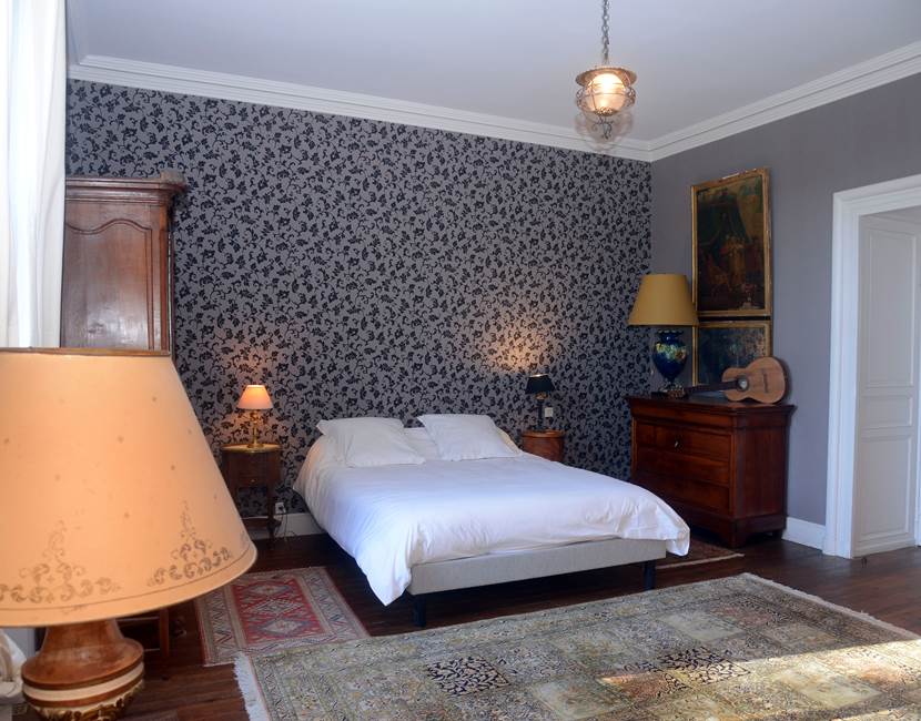15 2 Chambre grise