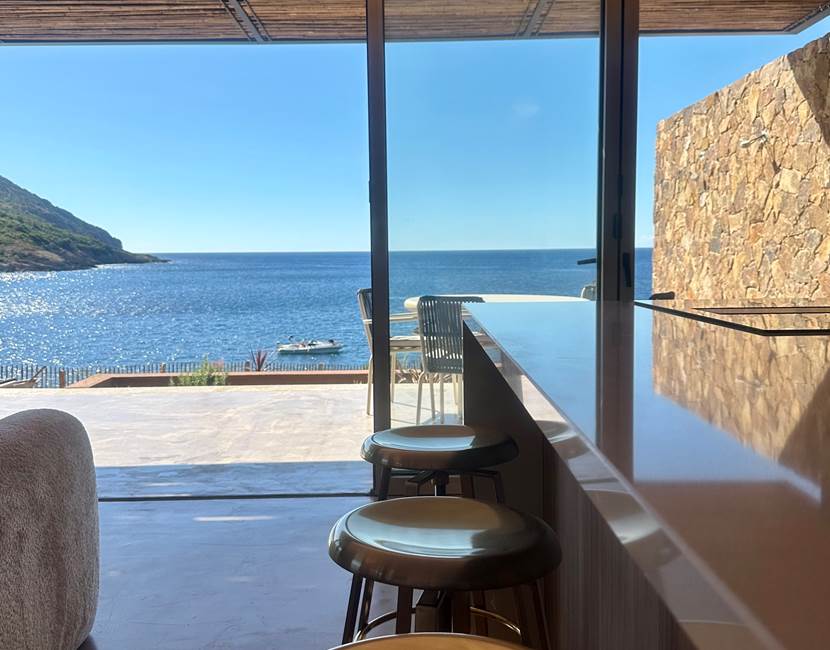 VUE IMPRENABLE SUR LA MER