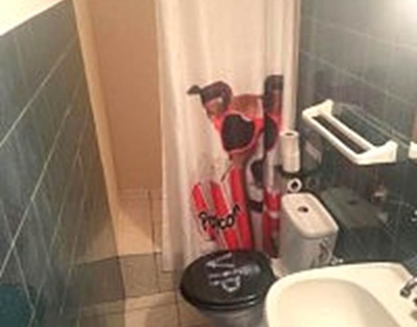 Cannes Salle de Douche