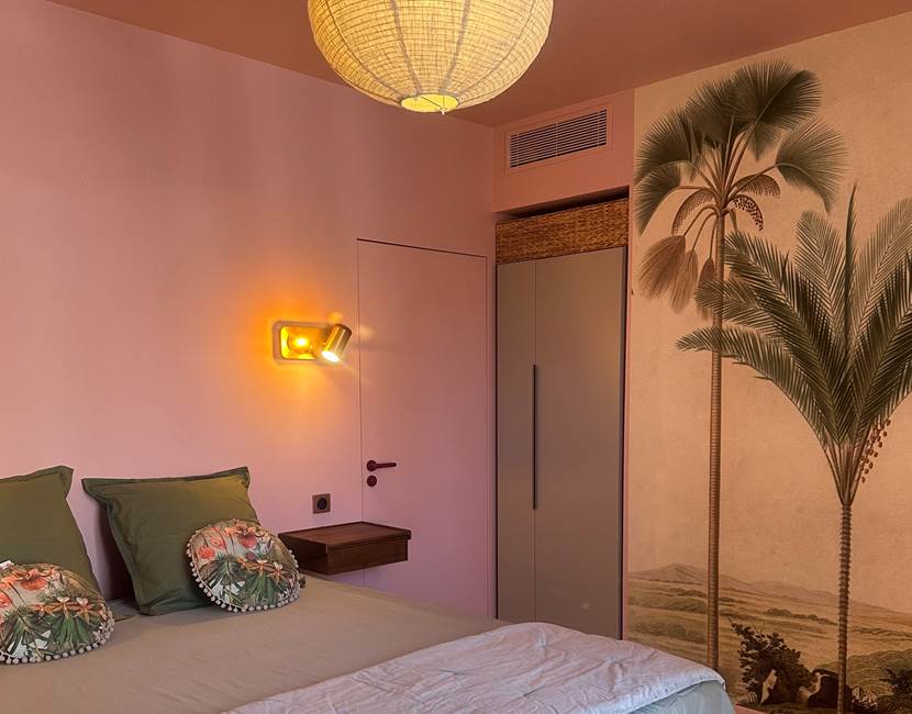 CHAMBRE 1