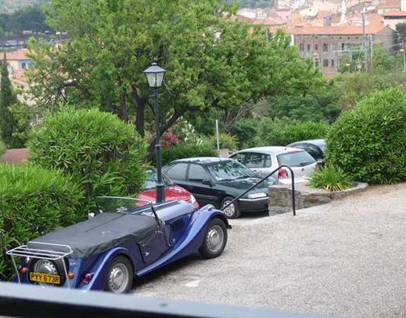 parking-prive-hotel-ambeille