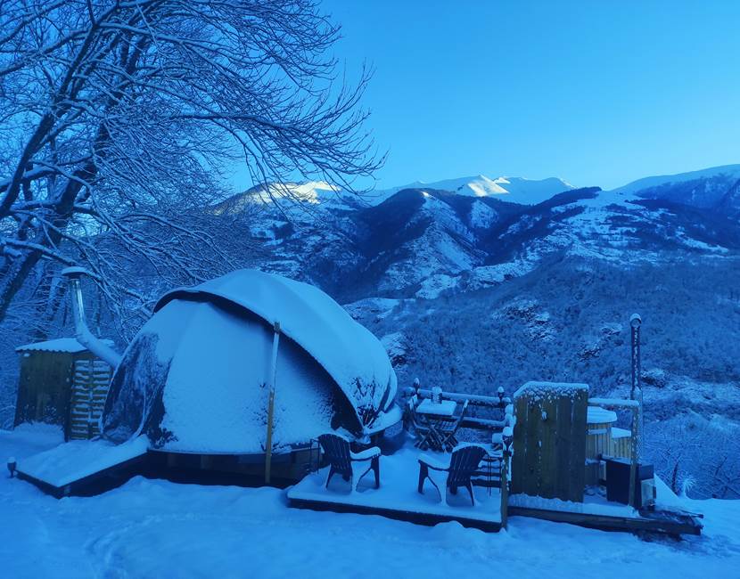 dome la taniere et jacuzzi pyrénées