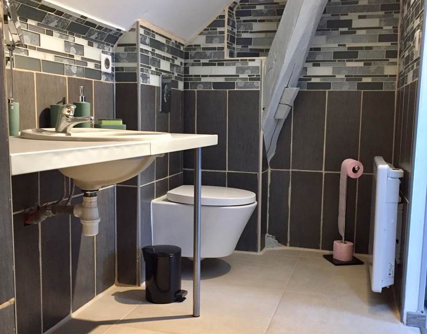 Lerougeetblanc-chambre hote gite-auxerre yonne bourgogne franche comté-piscine spa sauna hammam jacuzzi-famille couple mariage-repas dégustation- repos calme campagne-guedelon vezelay chablis joigny_Valmur8