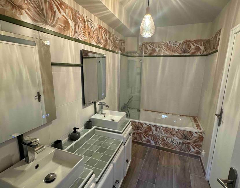 O Moulin du Fieux - Chambre 2 - Bois - Salle de bain
