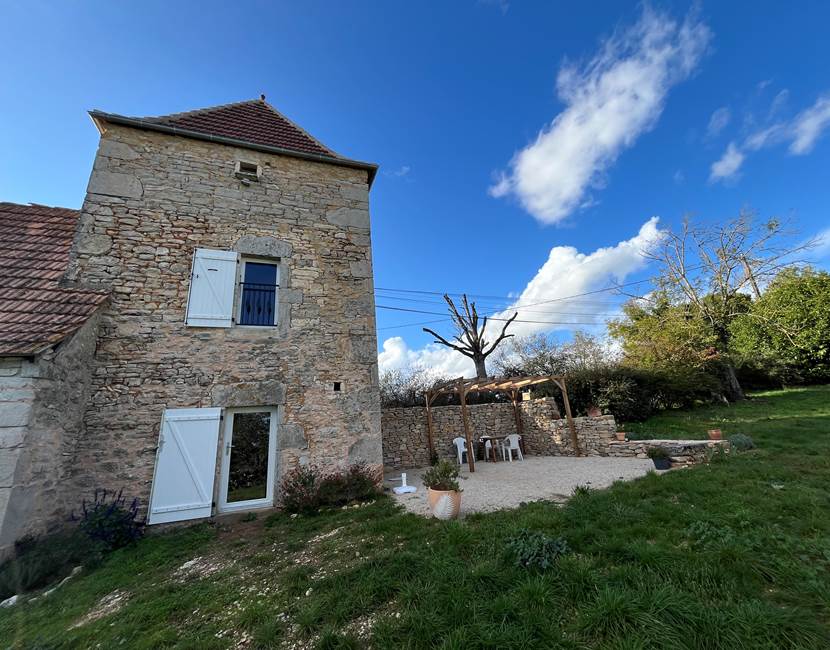 La Tour pigeonnier (habitat insolite)