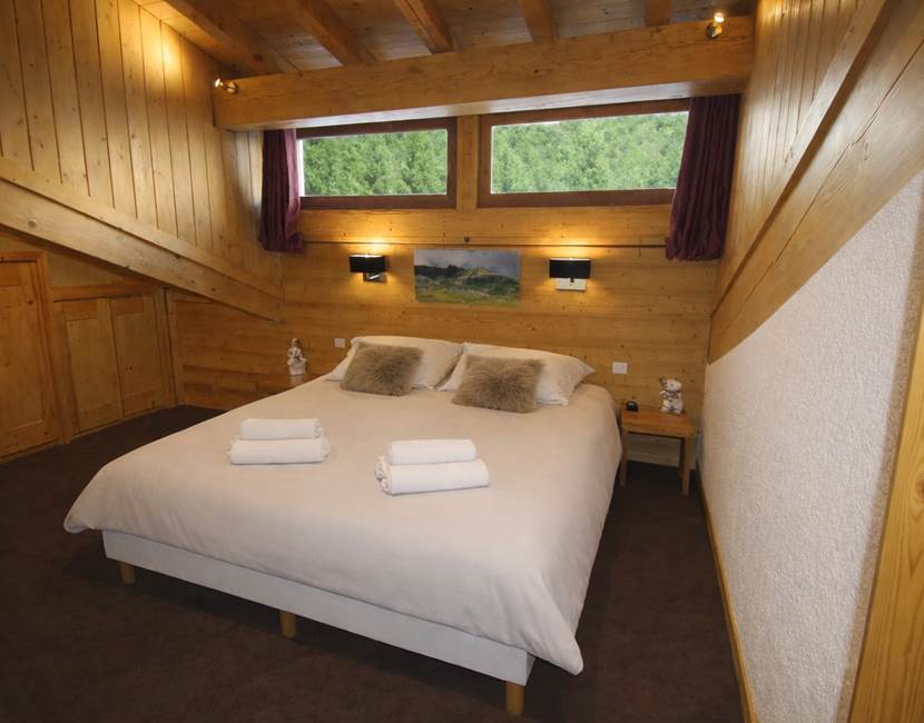 2ème chambre version grand lit 160 sur demande