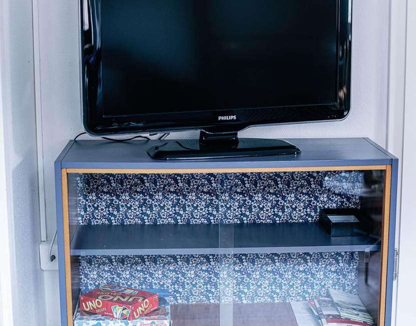 télé + jeu / tv + game