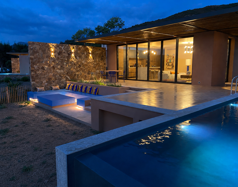 piscine la nuit