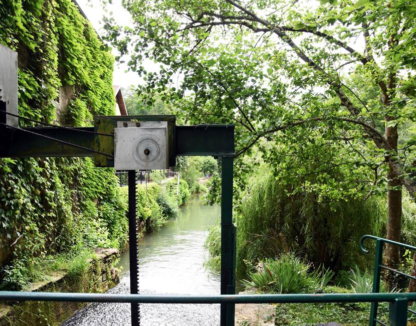 Gîte du Moulin Jancigny 9 pub