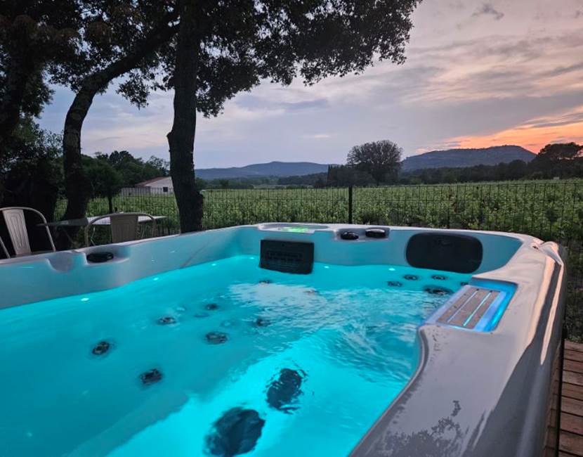 Alombredelacheneraie_spa_nuit(1)