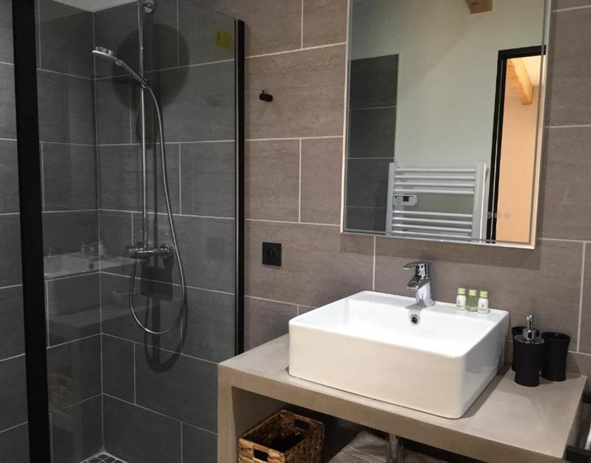 MAS ARMELIN - Chambre Double Deluxe - Salle de Bain