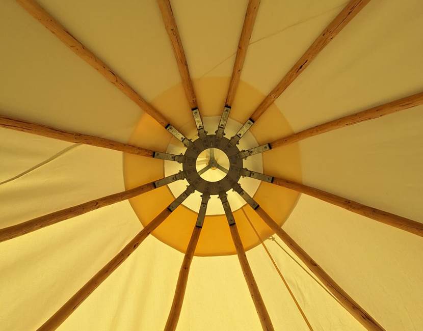Tipis 15
