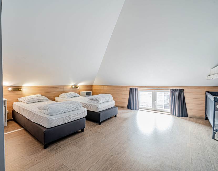 Chambre 04, 05