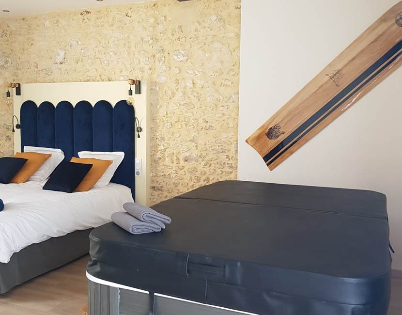 Vue depuis le jacuzzi chambre 2 - 18 08 2023