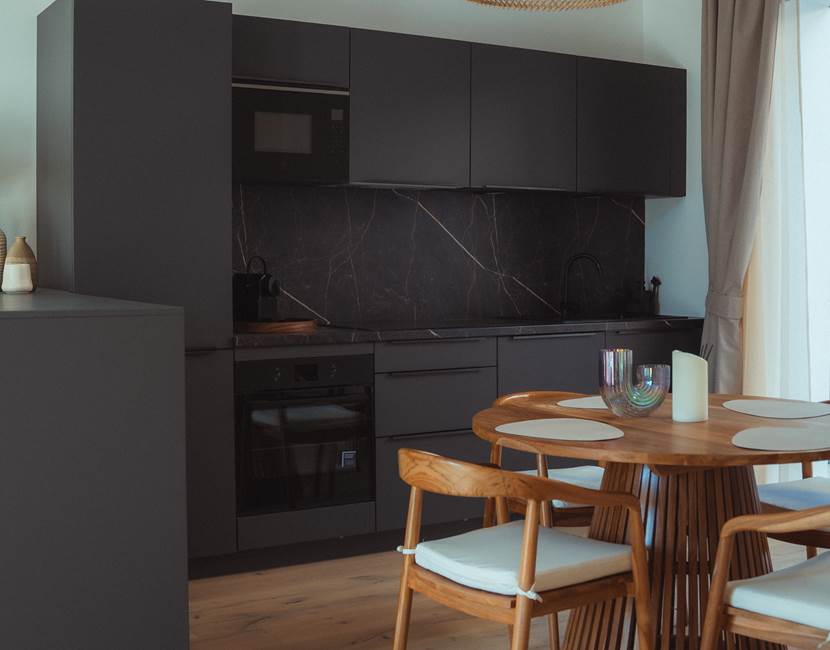 MAISON-BALAS-Suite-Gran-Terrassa-&-Spa-Cuisine