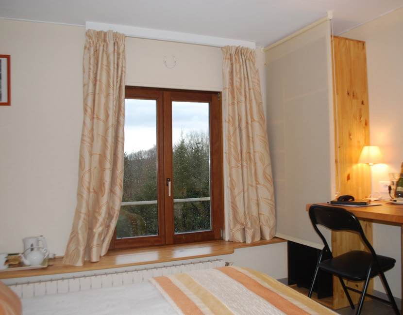 vue de la chambre Guimbelot sur la nature