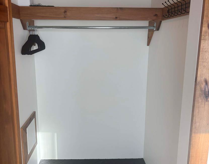 Garde robe chambre 2