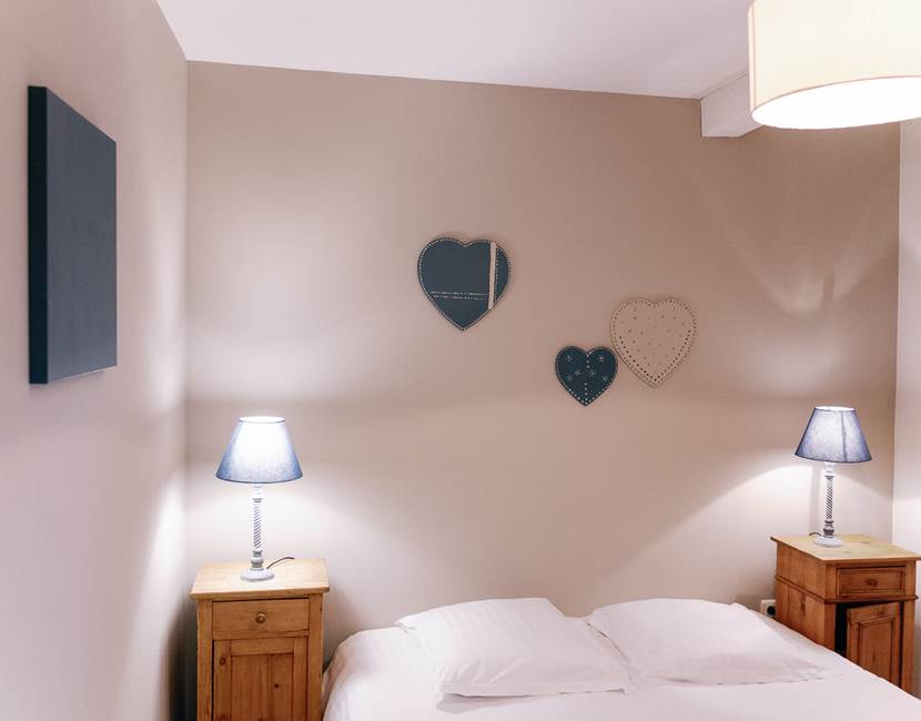 chambre 1 / bedroom 1