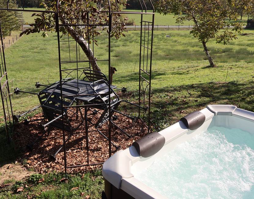jacuzzi