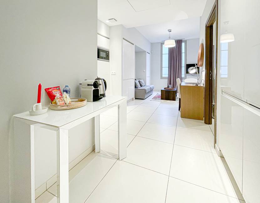 Suite 102 - The Pool House Cannes