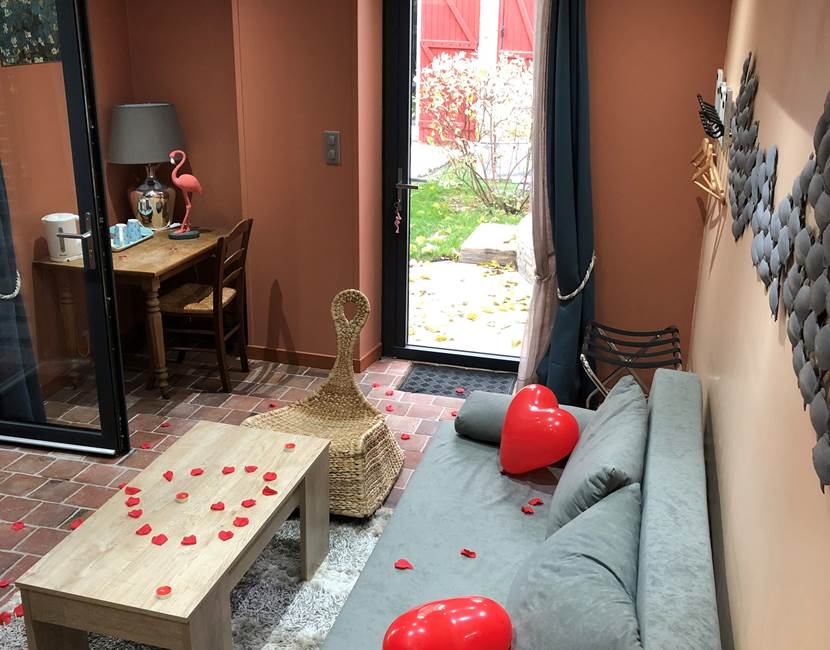 Lerougeetblanc-chambre hote gite-auxerre yonne bourgogne franche comté-piscine spa sauna hammam jacuzzi-famille couple mariage-repas dégustation- repos calme campagne-guedelon vezelay chablis joigny_Les Clos14