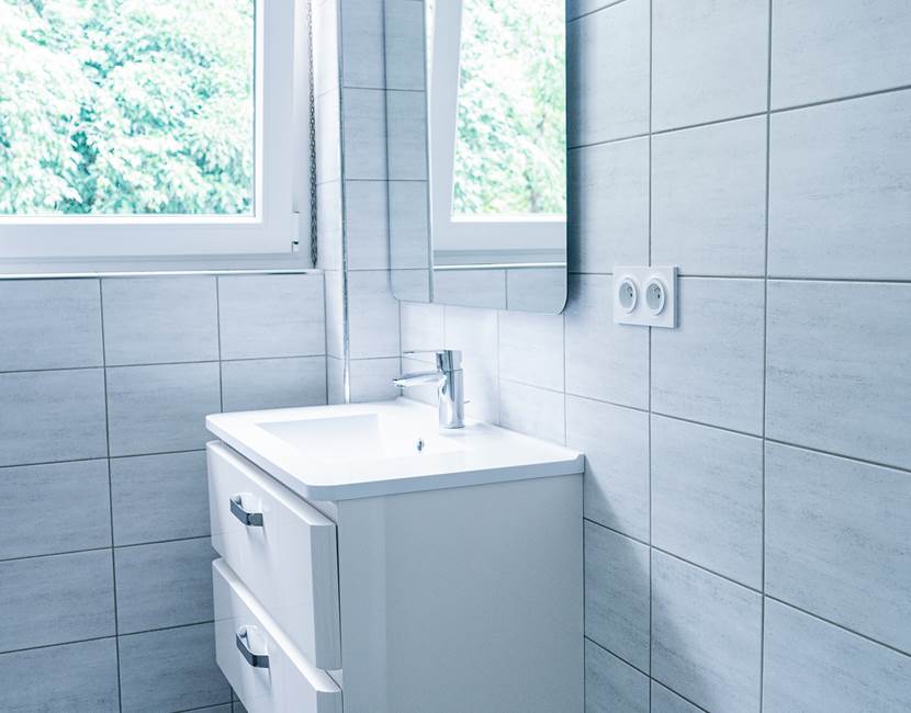 évier + miroir / sink + mirror