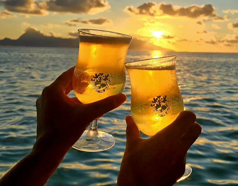 Eloa Tahiti Sunset